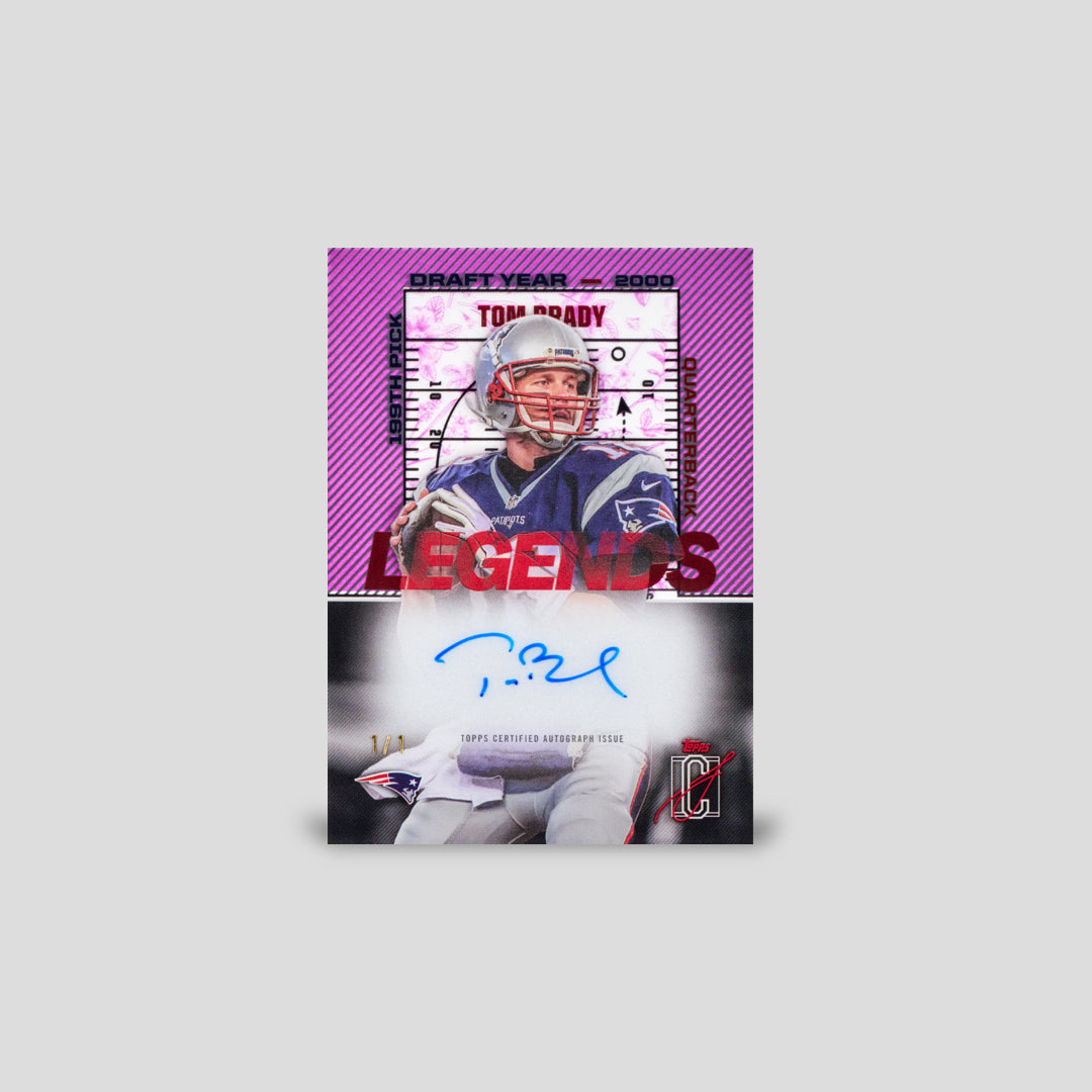 2025 Topps Signature Class Football Hobby Box - Q's Cards