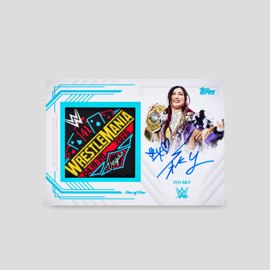 2025 Topps WWE Royalty Hobby Box - Q's Cards