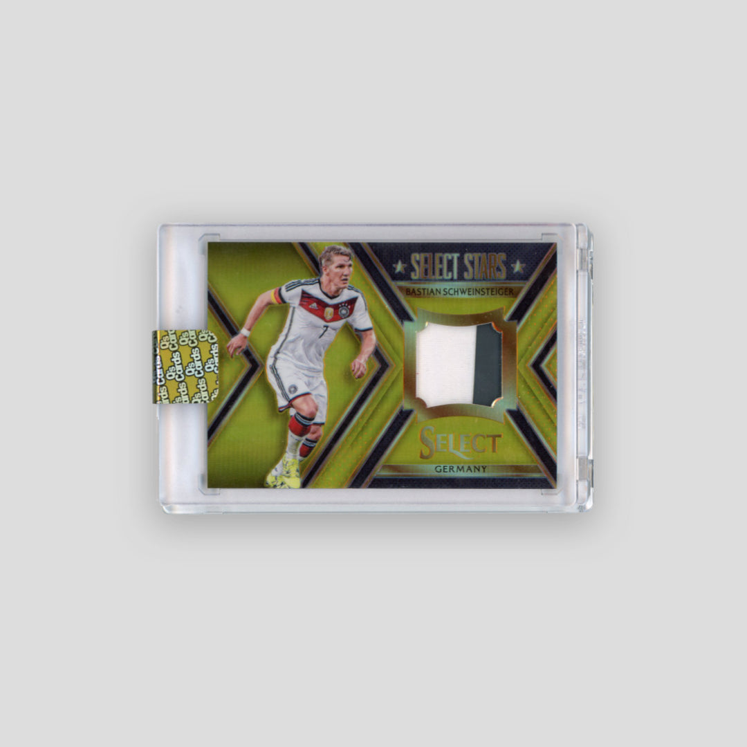 2015-16 Panini Select Bastian Schweinsteiger Select Stars Gold /7# ST-BS - Q's Cards