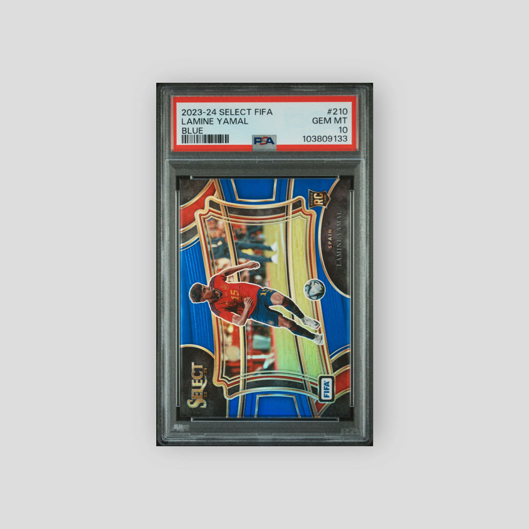 2023-24 Panini Select Lamine Yamal Blue Prizm Field Level #210 (PSA 10)